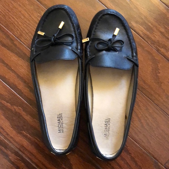 michael kors loafers price